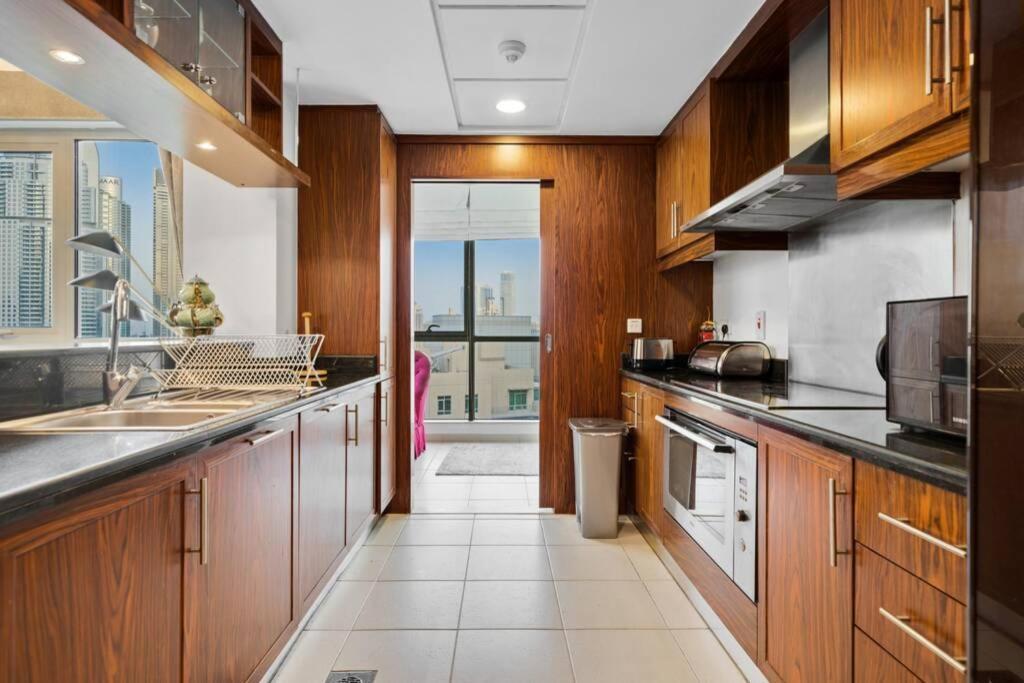 Spectacular Burj & Fountain View - Luxurious 3 Bedrooms & Maids Room - The Residences Dubai Dış mekan fotoğraf