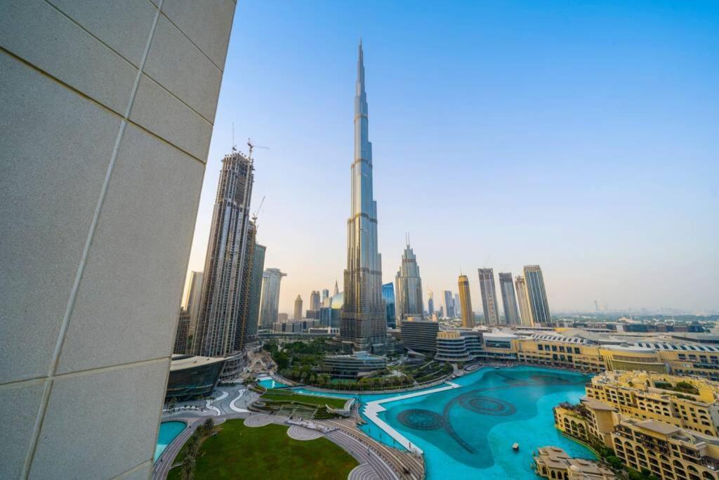 Spectacular Burj & Fountain View - Luxurious 3 Bedrooms & Maids Room - The Residences Dubai Dış mekan fotoğraf
